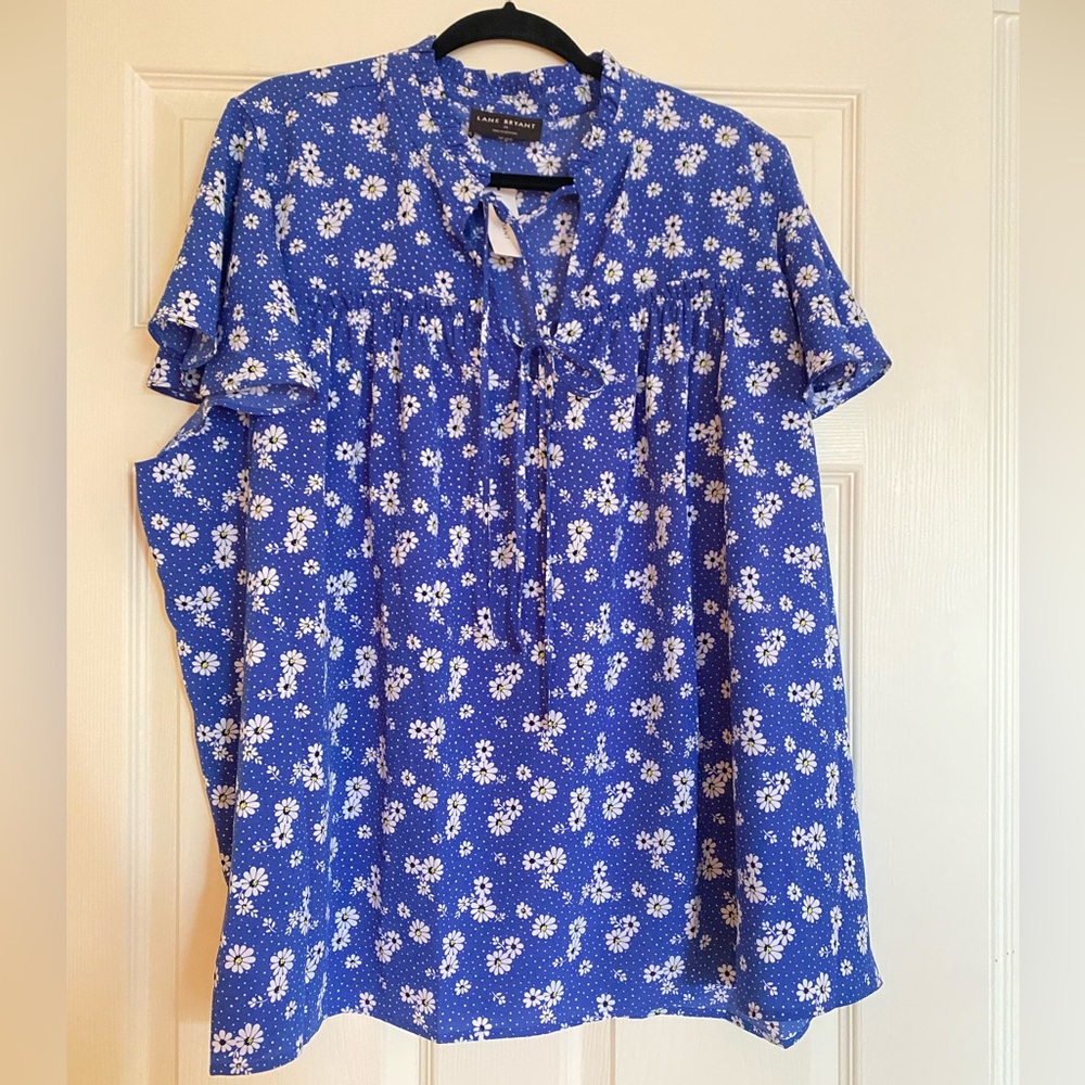 NWT Lane Bryant Daisy Blue Blouse